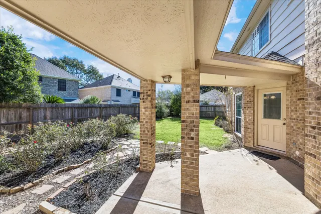 $439,999 | 6511 St Jude Drive, Pasadena, TX 77505