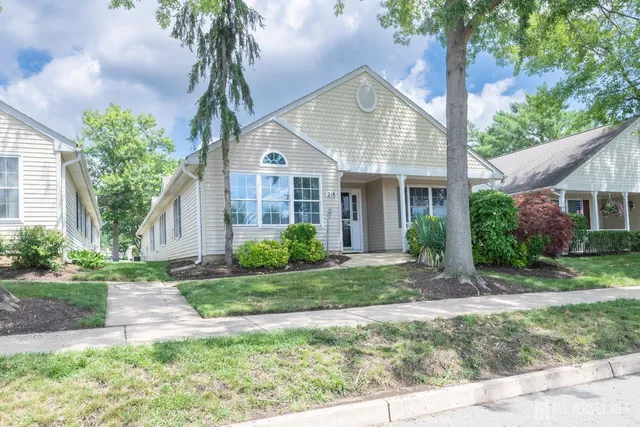 $540,000 | 218 North Pondview Boulevard, Monroe Township, NJ 08831