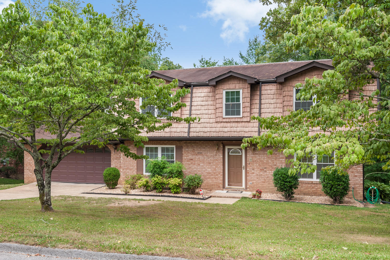 610 Timber Ridge Drive Hixson, TN 37343 - Photo 1 of 29 610_Timber_Ridge_Dr_03