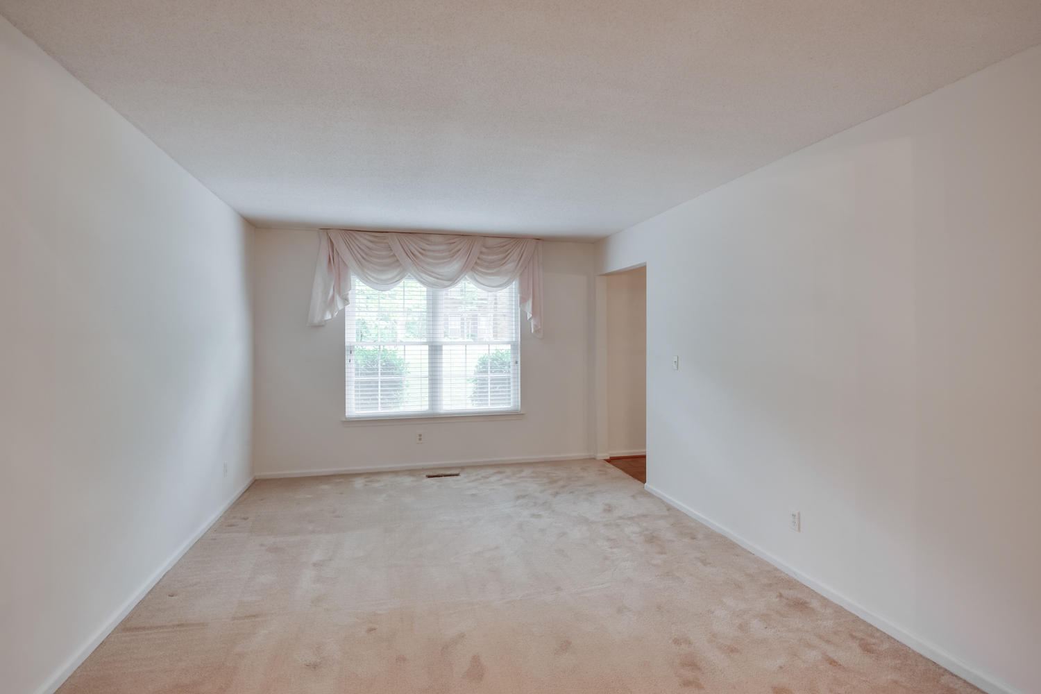 610 Timber Ridge Drive Hixson, TN 37343 - Photo 10 of 29 610_Timber_Ridge_Dr_10