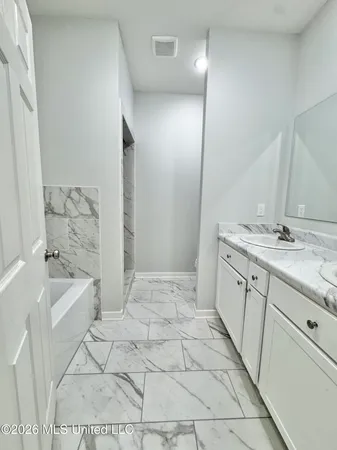 $329,000 | 8780 Thunderbird Drive East, Hernando, MS 38632