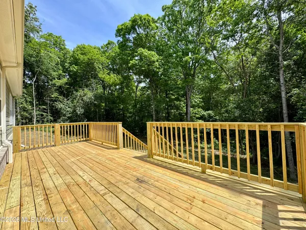 $329,000 | 8780 Thunderbird Drive East, Hernando, MS 38632