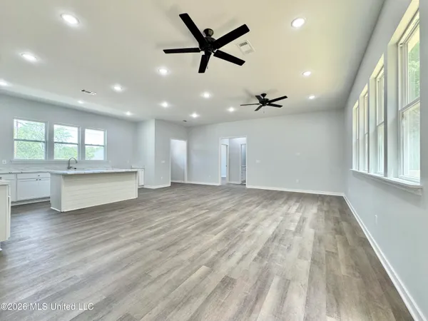 $329,000 | 8780 Thunderbird Drive East, Hernando, MS 38632