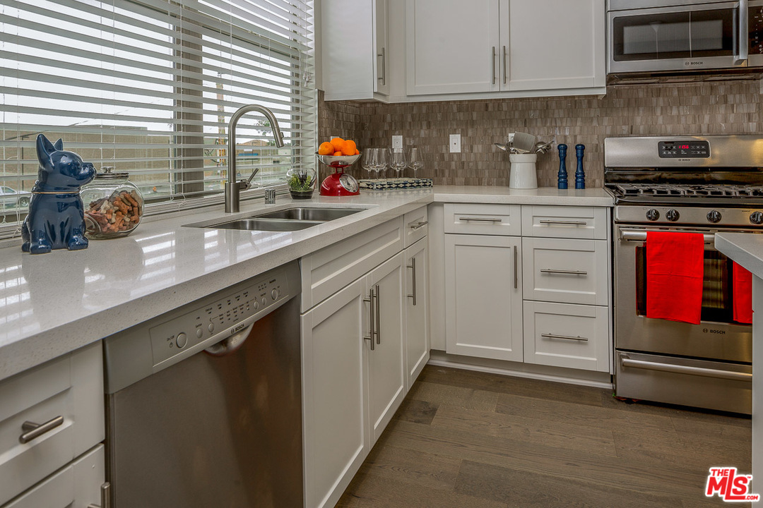 710 Colorado Circle Carson, CA 90745 - Photo 2 of 12