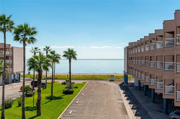 $60,000 | 3938 Surfside Boulevard, Unit 2237, Corpus Christi, TX 78402
