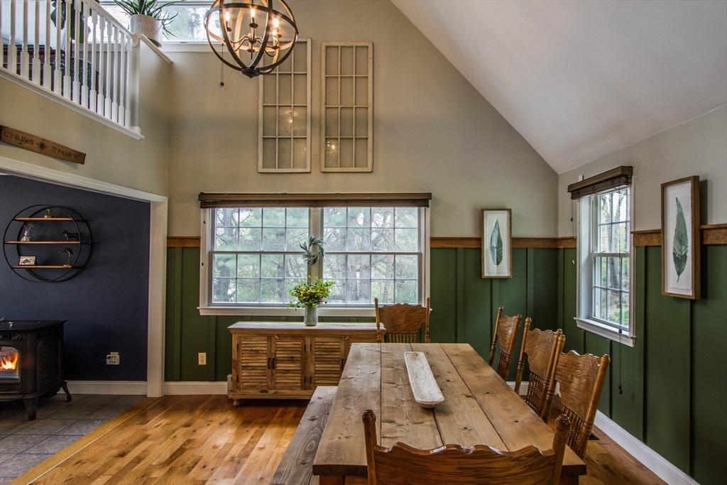 692 Cronin Road Warren, MA 01585 - Photo 9 of 42