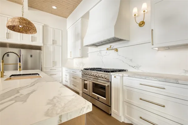 $1,620,000 | 426 81st Street, Galveston, TX 77551