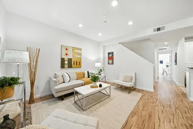 $885,000 | 709 Modern Ice Drive, San Jose, CA 95112