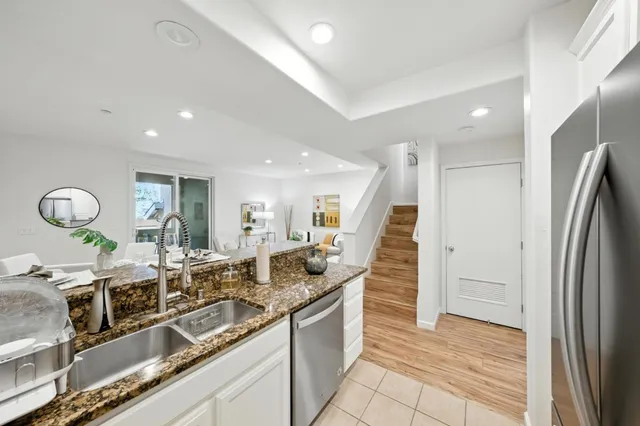 $885,000 | 709 Modern Ice Drive, San Jose, CA 95112