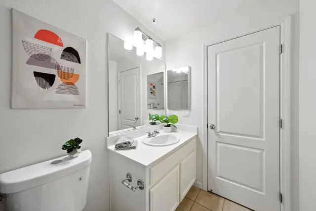 $885,000 | 709 Modern Ice Drive, San Jose, CA 95112