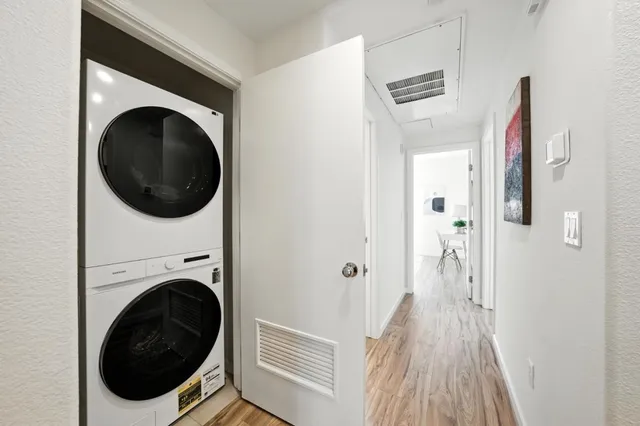 $885,000 | 709 Modern Ice Drive, San Jose, CA 95112