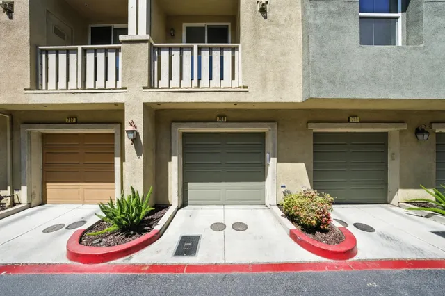 $885,000 | 709 Modern Ice Drive, San Jose, CA 95112