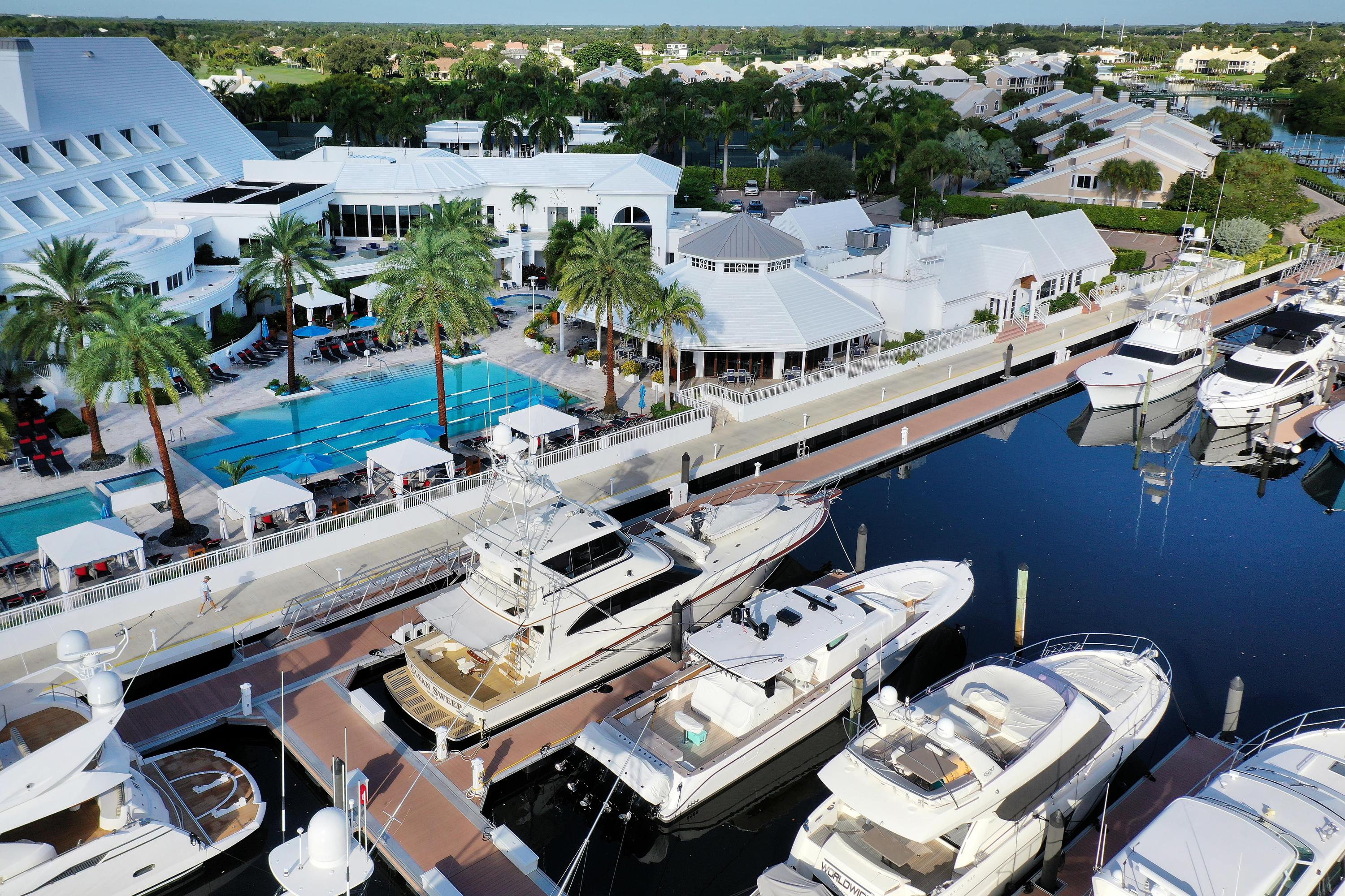 122 Waters Edge Drive Jupiter, FL 33477 - Photo 8 of 8 Admirals Cove Marina