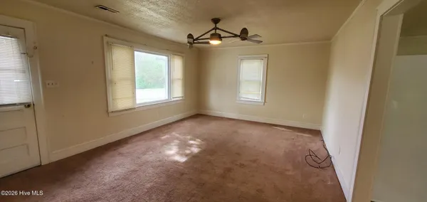 $1,225 | 111 Merriwood Avenue, Elizabeth City, NC 27909