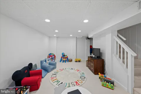 $1,495,000 | 5901 Devonshire Drive, Bethesda, MD 20816