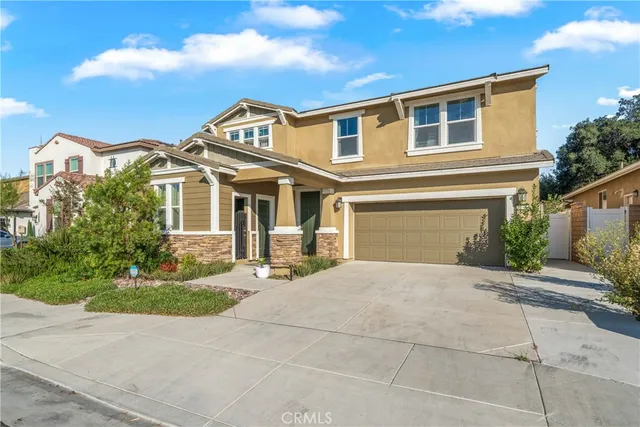 $778,500 | 1744 Sunny Height Lane, Redlands, CA 92374