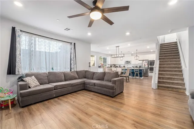 $778,500 | 1744 Sunny Height Lane, Redlands, CA 92374