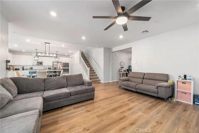 $778,500 | 1744 Sunny Height Lane, Redlands, CA 92374