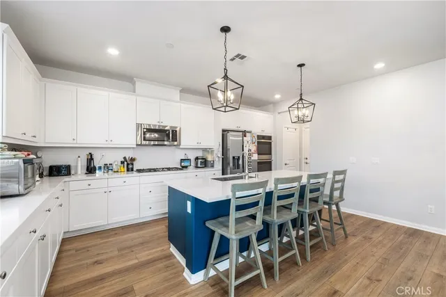 $778,500 | 1744 Sunny Height Lane, Redlands, CA 92374