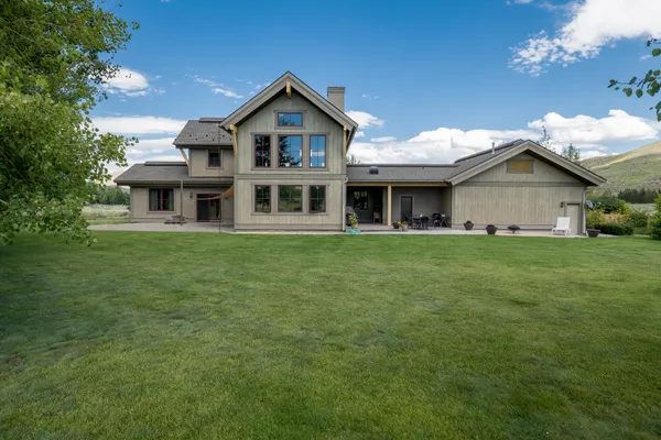 $1,850,000 | 16 Willow Crk Lane, Blaine County, ID 83333