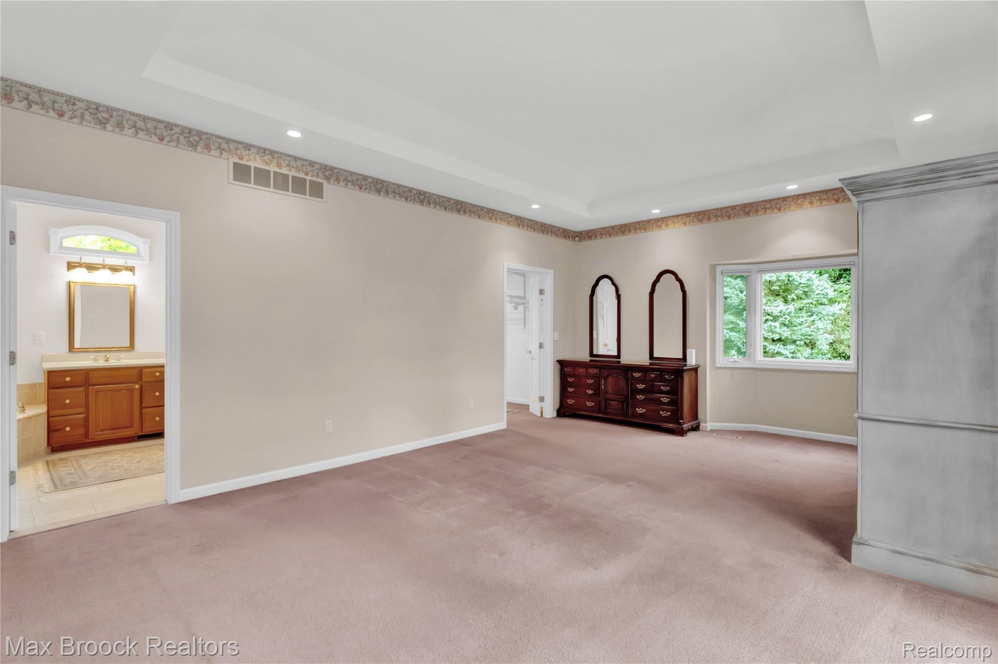 749 Leinster Road Rochester, MI 48309 - Photo 15 of 42 Edited-17.jpg