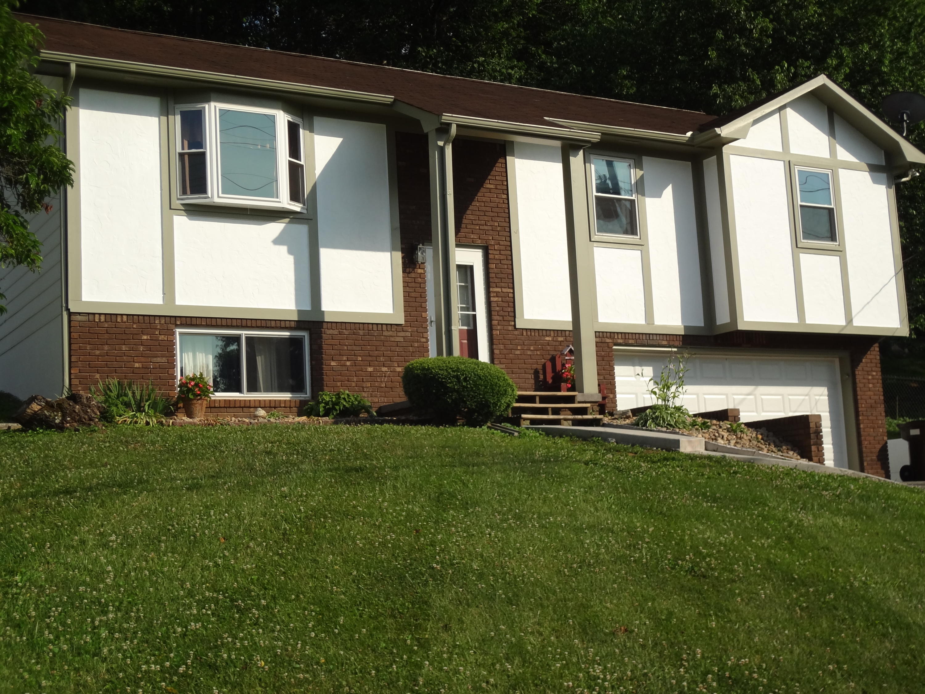 9532 Trails End Road Knoxville, TN 37931 - Photo 3 of 32 Front View