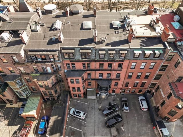 $21,000,000 | 125-127 Commonwealth Avenue, Boston, MA 02116
