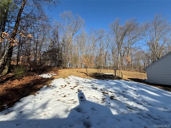 $2,150 | 15 Dugan Lane, Hopewell Junction, NY 12533