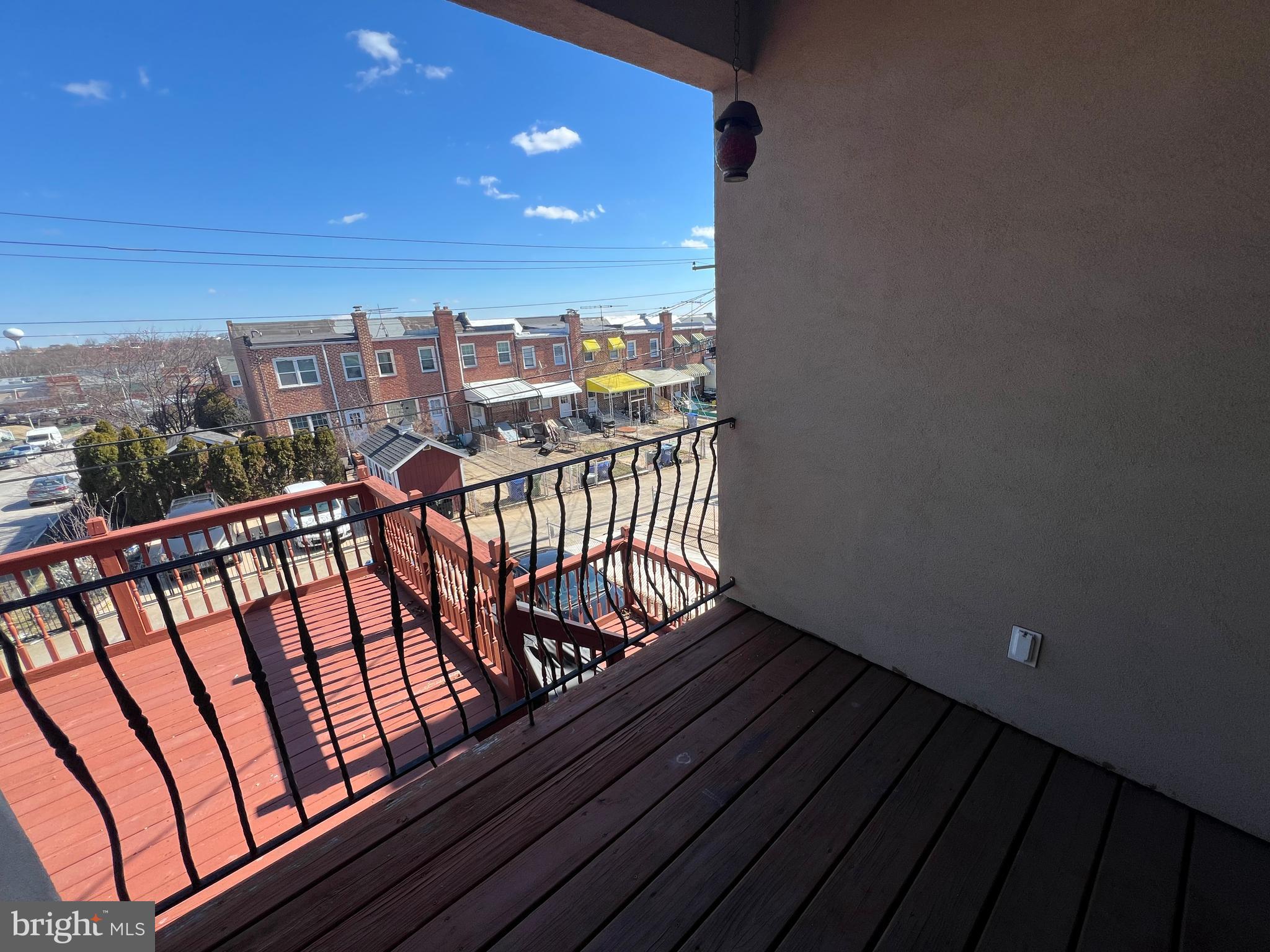 401 Imla Street Baltimore, MD 21224 - Photo 14 of 28 a view of balcony with furniture