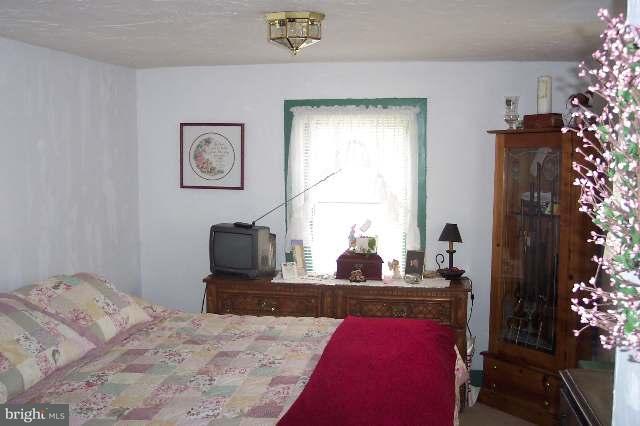 1887 Smith Station Road Spring Grove, PA 17362 - Photo 7 of 9