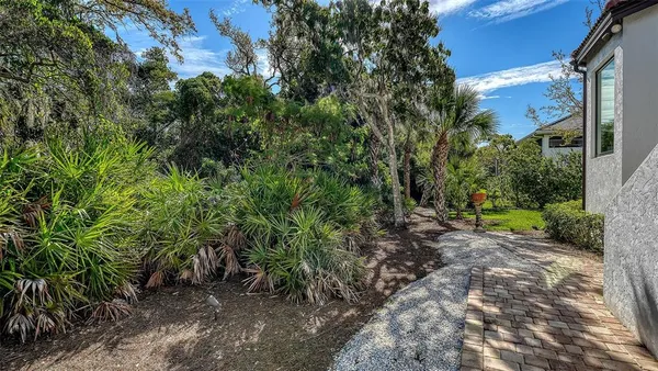 $2,495,000 | 230 Osprey Point Drive, Osprey, FL 34229