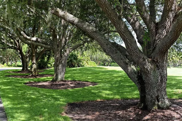 $2,495,000 | 230 Osprey Point Drive, Osprey, FL 34229