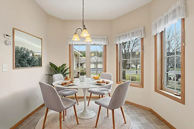 $325,000 | 12578 Fenway Avenue North, Hugo, MN 55038