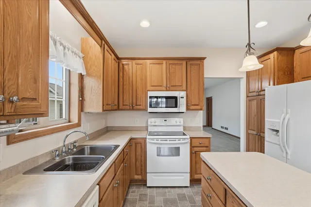 $325,000 | 12578 Fenway Avenue North, Hugo, MN 55038