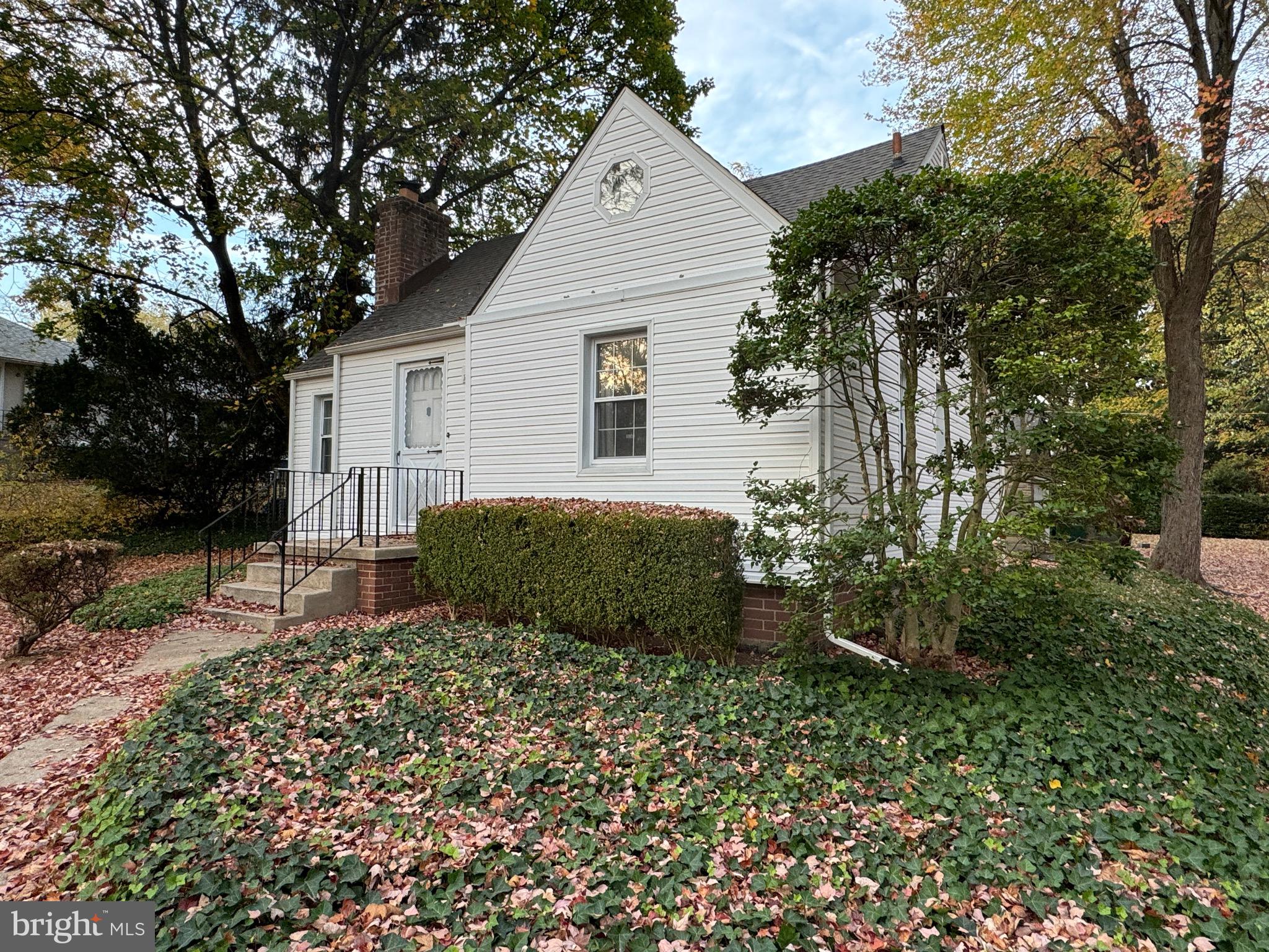 213 West Rose Valley Road Wallingford, PA 19086 - Photo 4 of 30