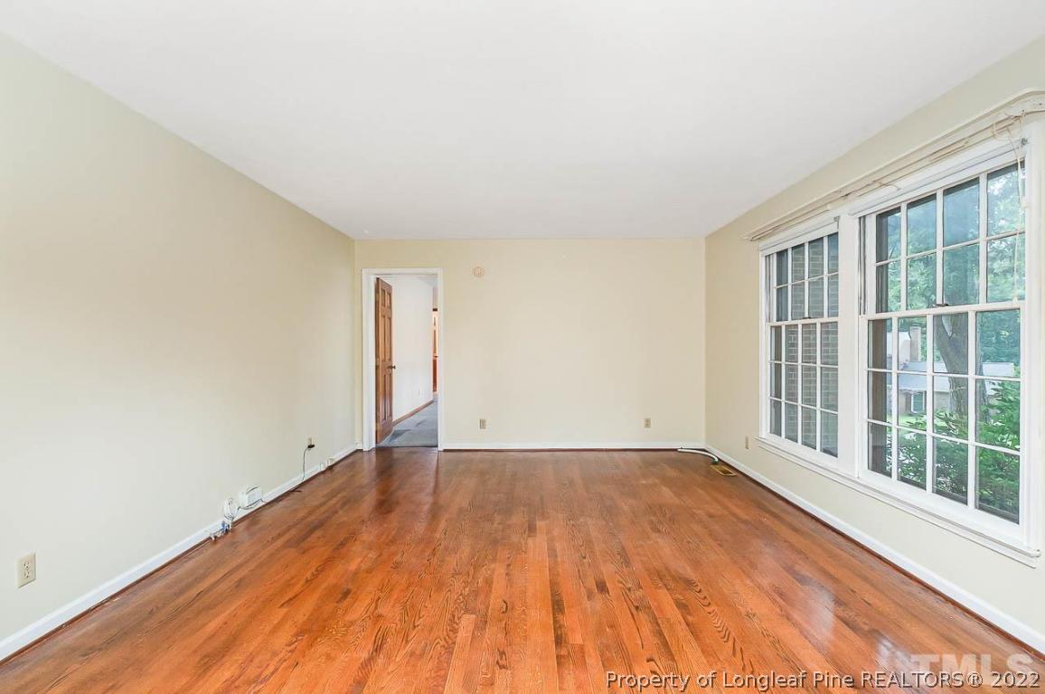 704 Barbara Drive Raleigh, NC 27606 - Photo 17 of 51 Gallery Image 17
