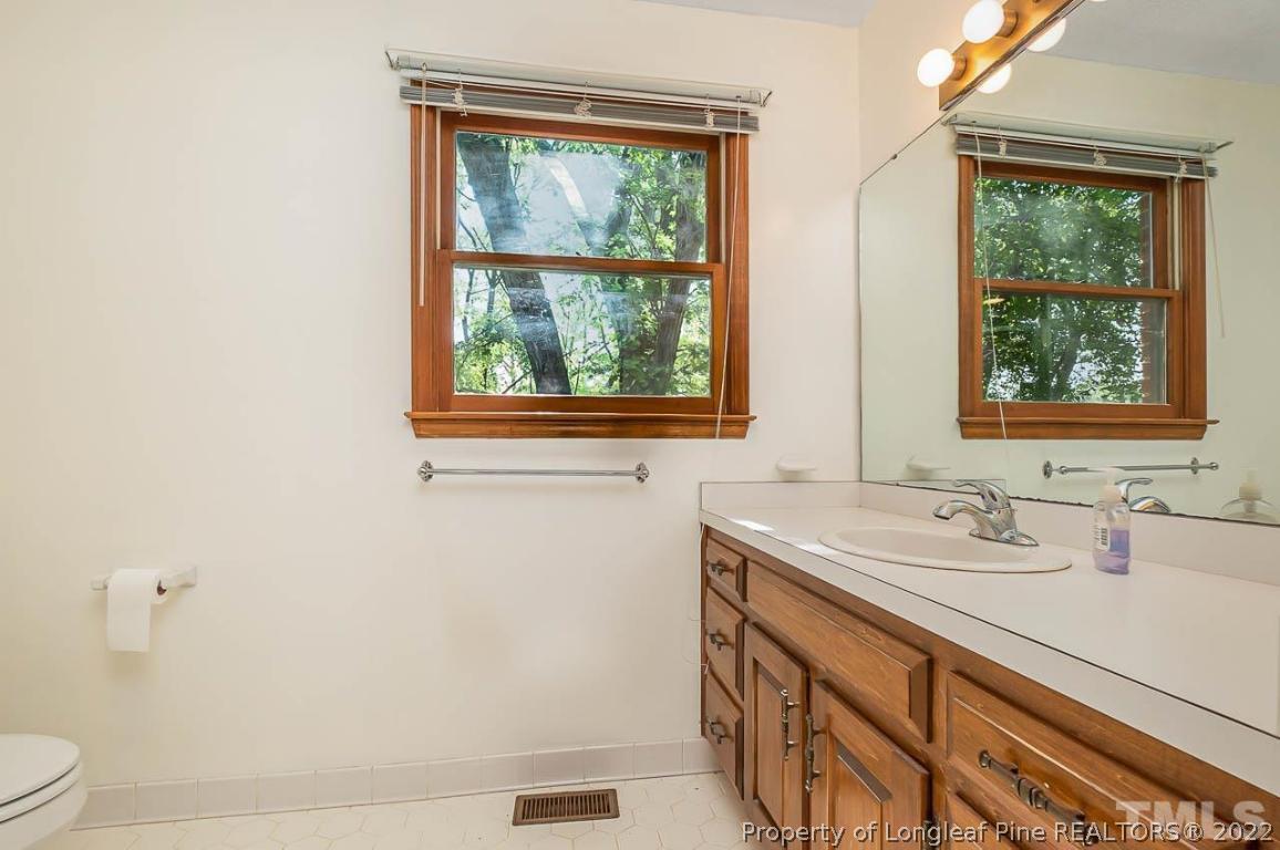 704 Barbara Drive Raleigh, NC 27606 - Photo 26 of 51 Gallery Image 26