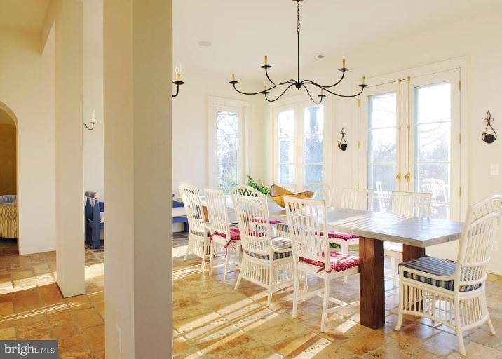 1220 Hillcrest Road Arnold, MD 21012 - Photo 11 of 27 Dining Room