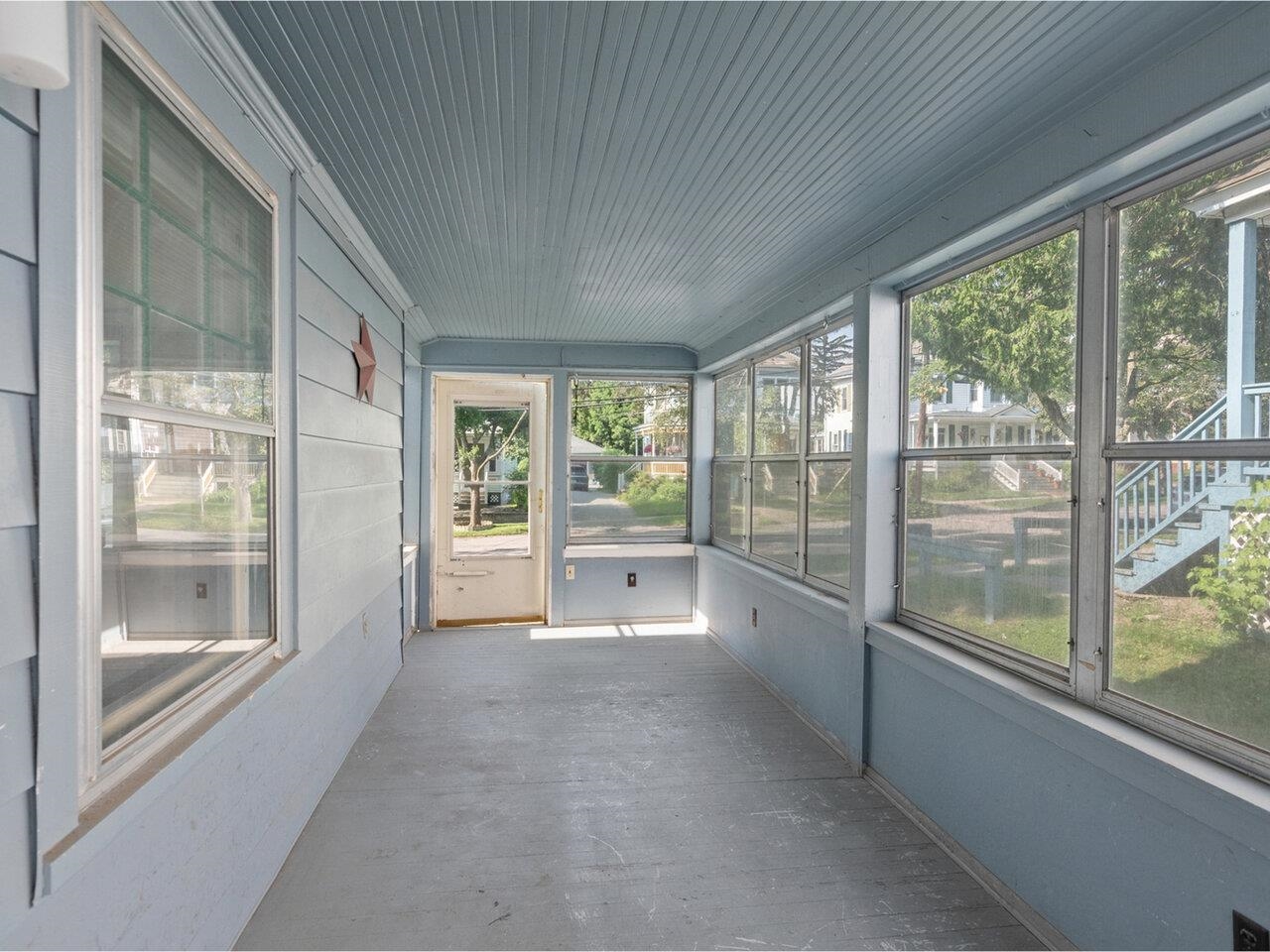 159 Loomis Street Burlington, VT 05401 - Photo 14 of 43