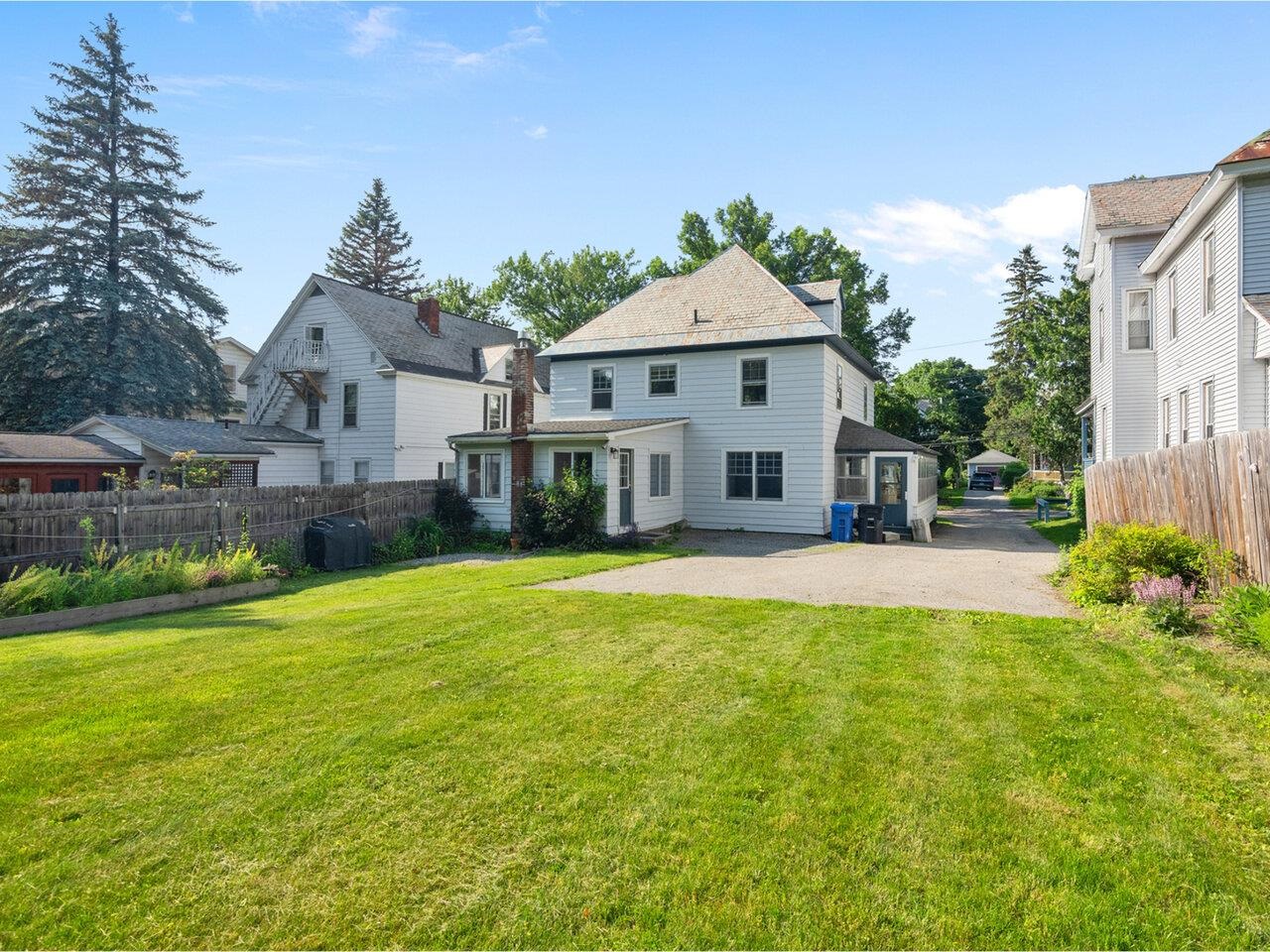 159 Loomis Street Burlington, VT 05401 - Photo 33 of 43