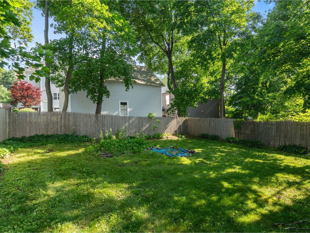 159 Loomis Street Burlington, VT 05401 - Photo 34 of 43