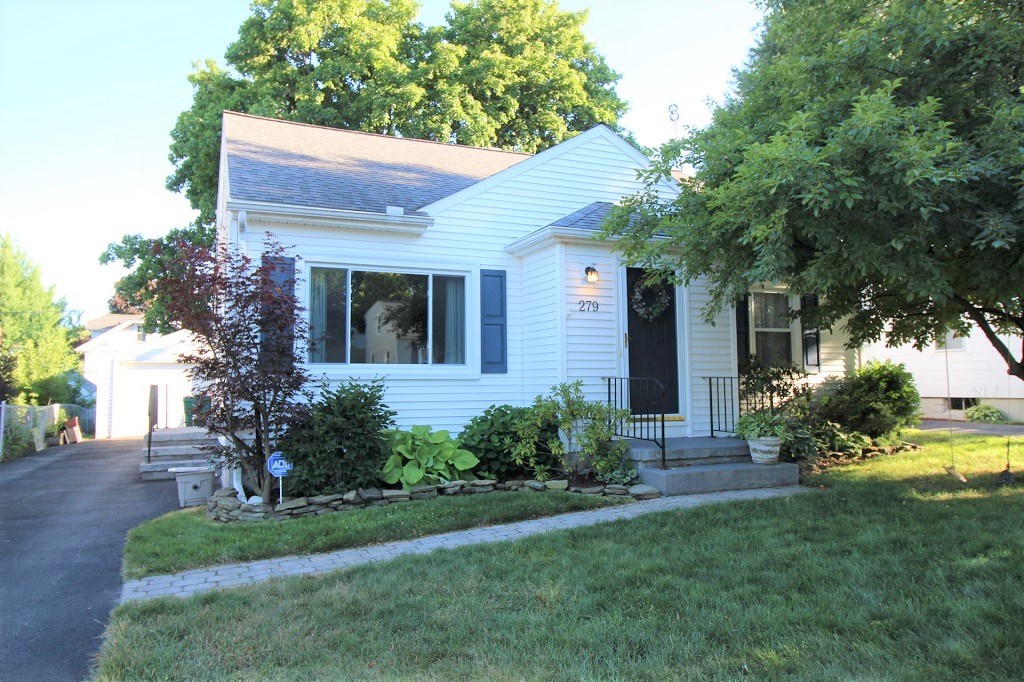 279 Brett Road Irondequoit, NY 14609 - Photo 1 of 1