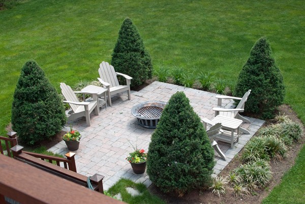 26 Page Road Bedford, MA 01730 - Photo 8 of 9 Gallery Image 8