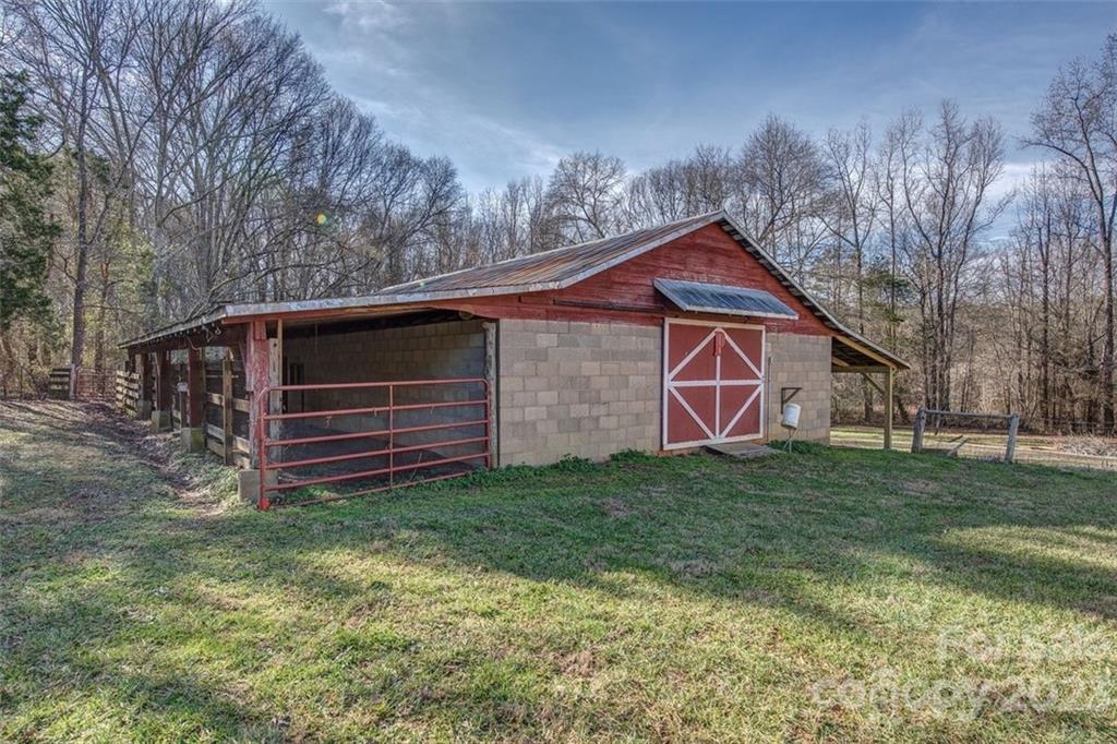 268 Davis Road Shelby, NC 28152 - Photo 33 of 39 Gallery Image 33