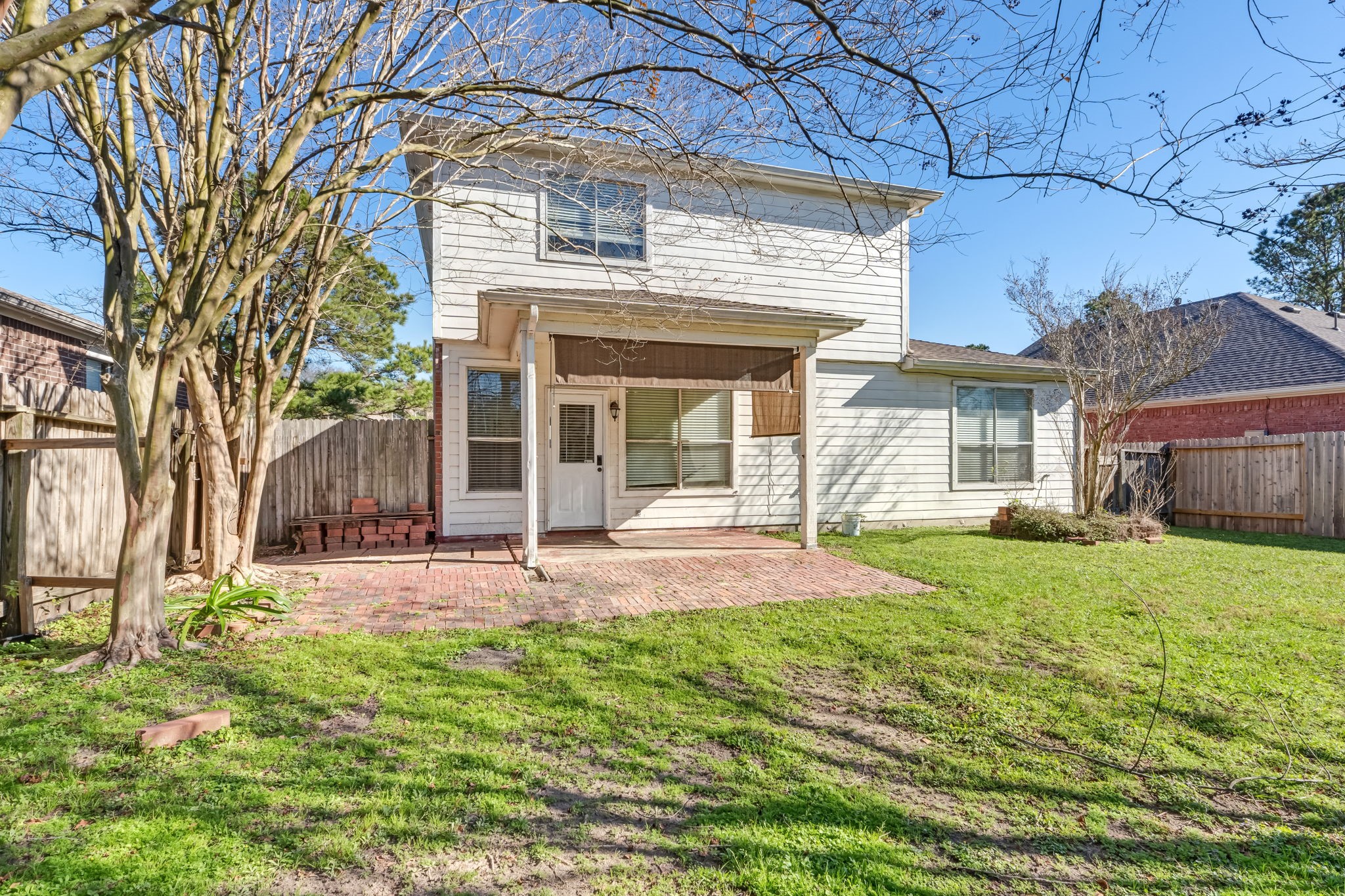 914 Chapwood Court Spring, TX 77373 - Photo 22 of 22 front view of a house with a yard