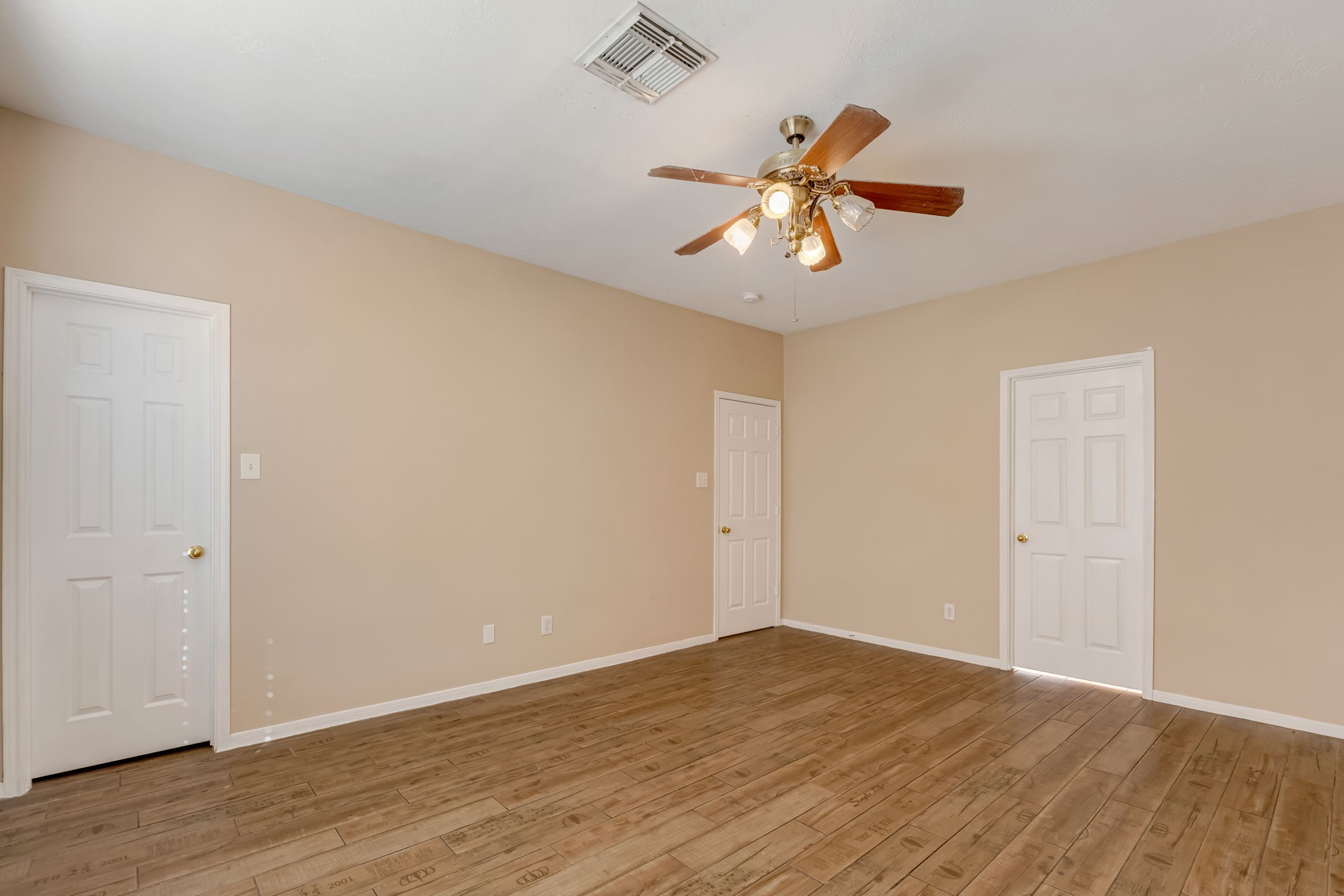 914 Chapwood Court Spring, TX 77373 - Photo 9 of 22 a view of an empty room