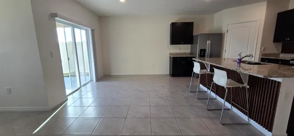 $2,350 | 804 Horsetail Drive, Davenport, FL 33837