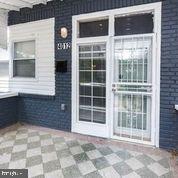 4012 Boarman Avenue Baltimore, MD 21215 - Photo 3 of 43