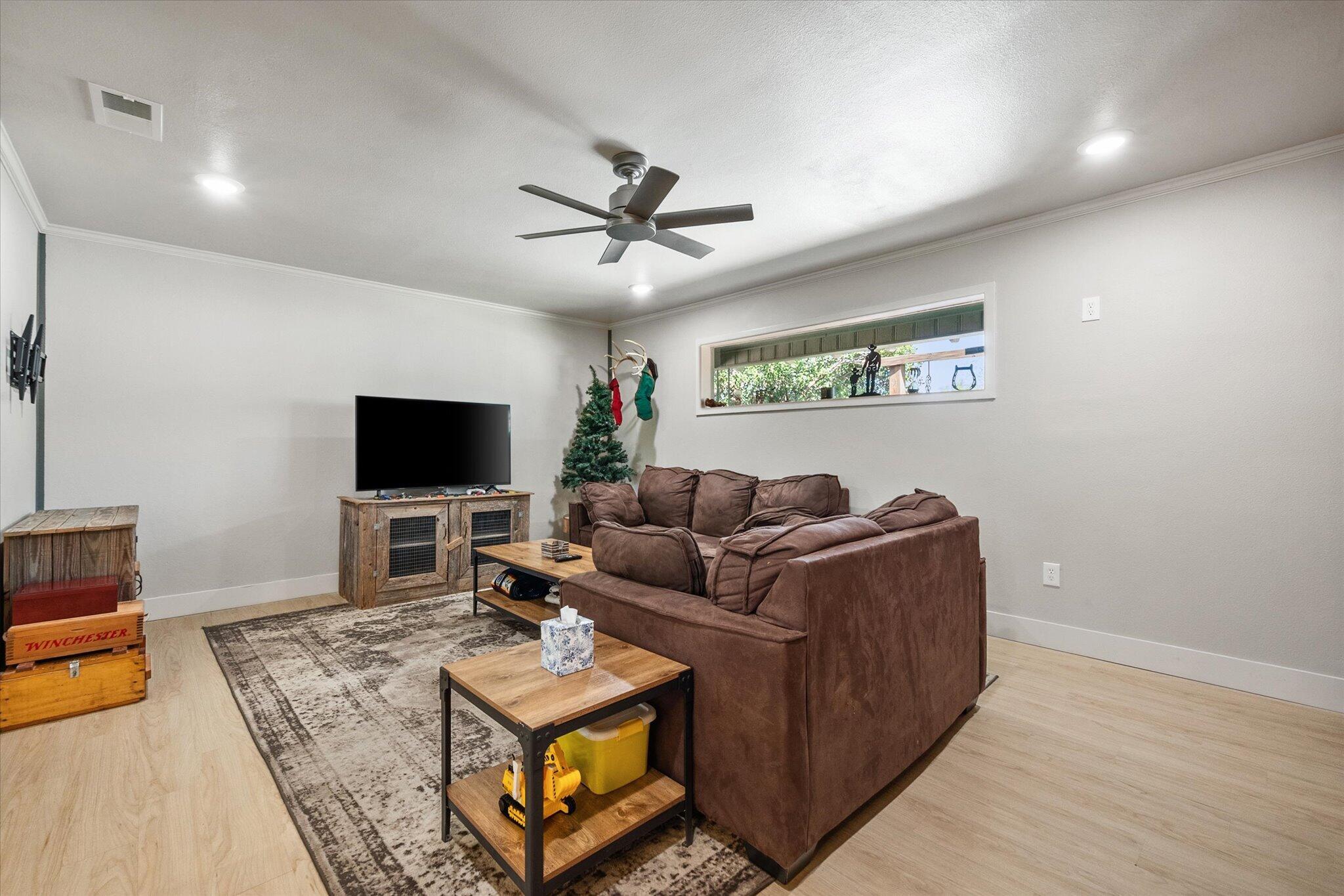 4301 41st Street Lubbock, TX 79413 - Photo 8 of 32 08-4301 41st 5337