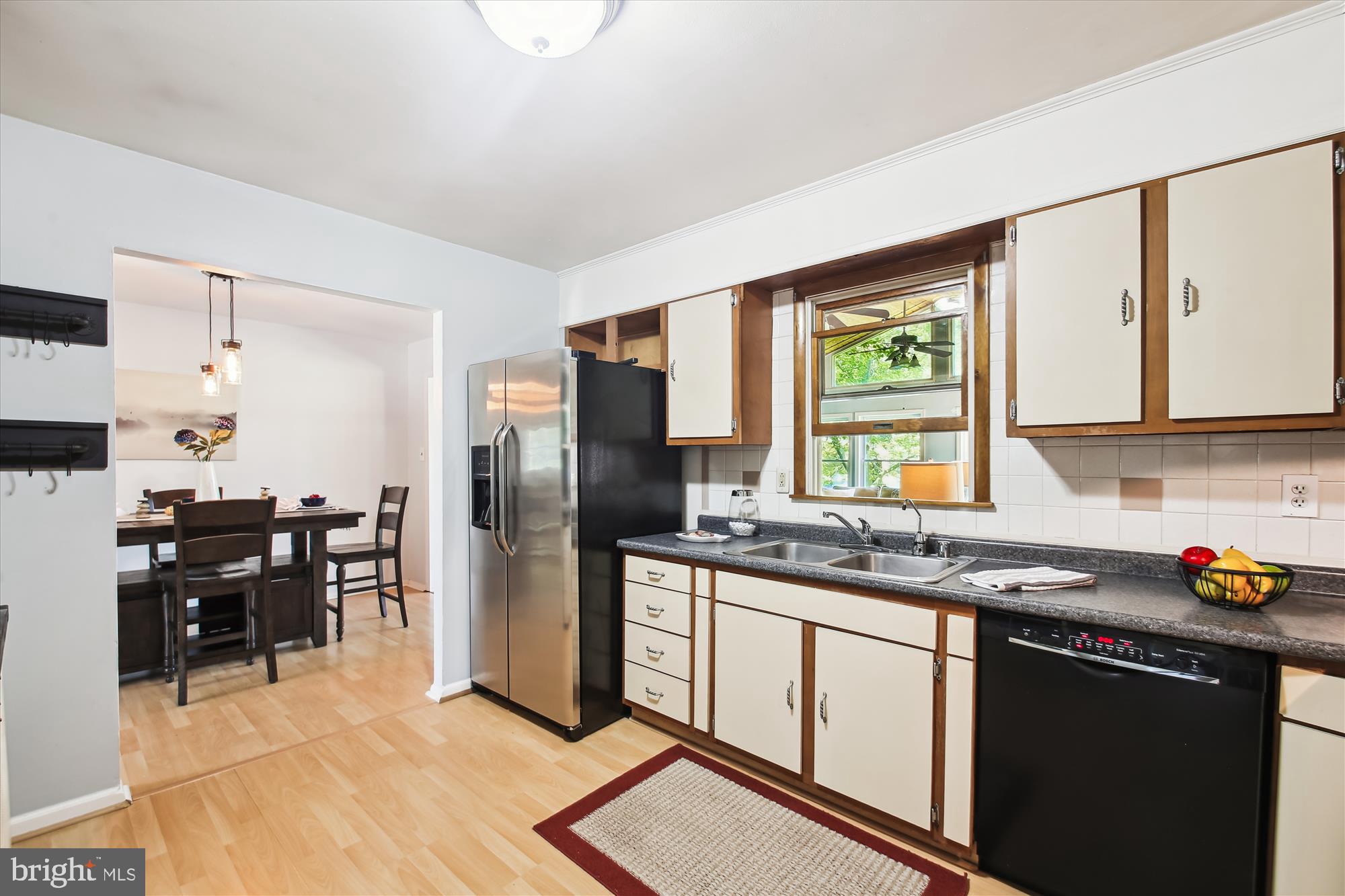 1590 Long Point Road Pasadena, MD 21122 - Photo 8 of 29